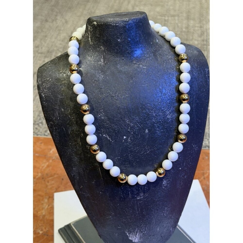 NAPIER WHITE LUCITE BEAD 18" STRAND GOLD SPACERS Necklace DECO MCM SIGNED EUC
